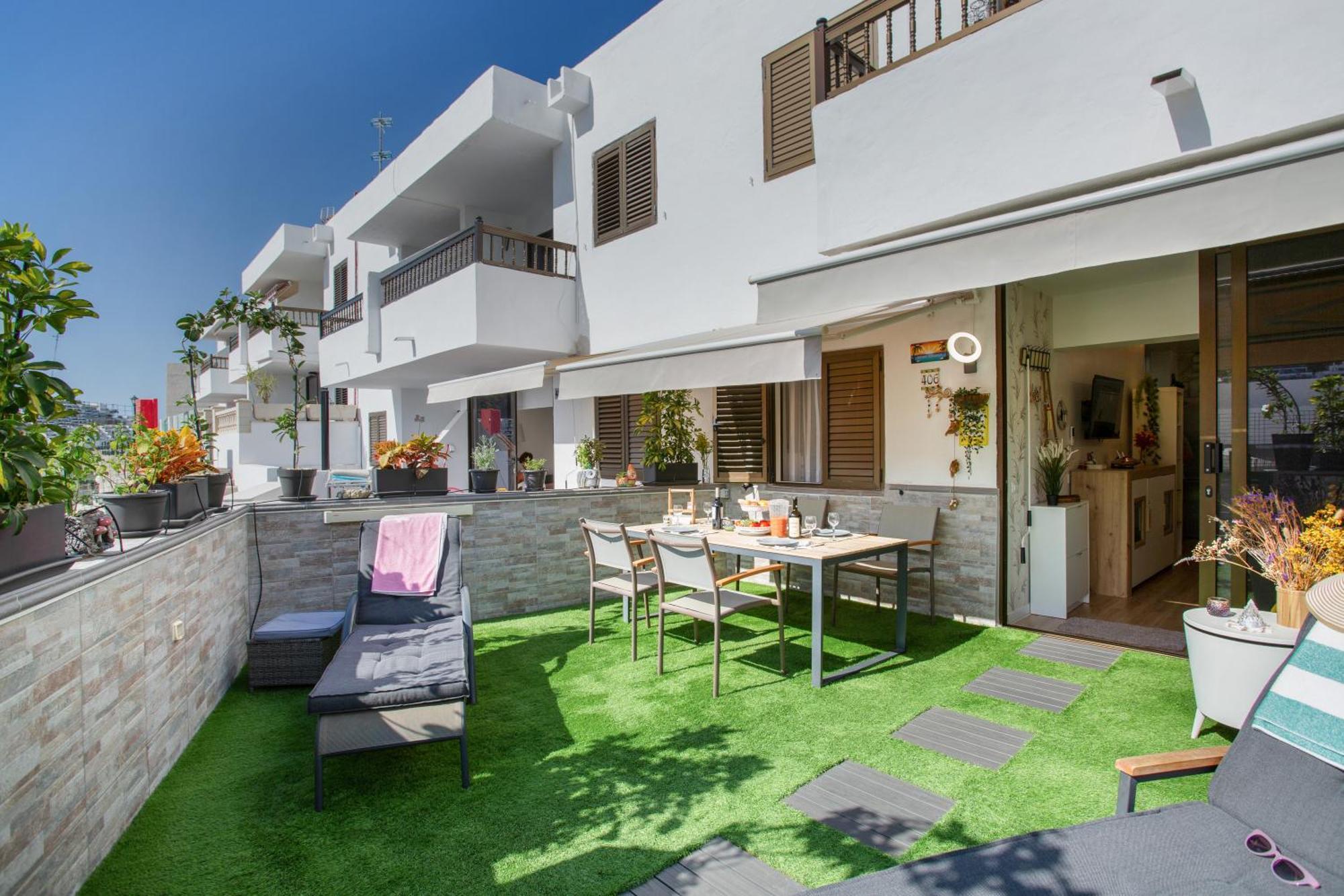 Esther Dream Bungalow Apartment
